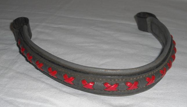 Stirnriemen *rote Kreuze*, 37 cm